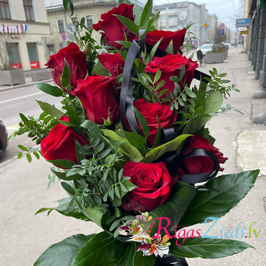 Funeral bouquet of red roses